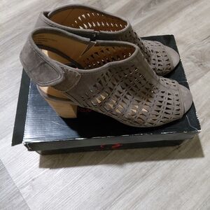 Elegant Taupe Women's Heeled Sandals